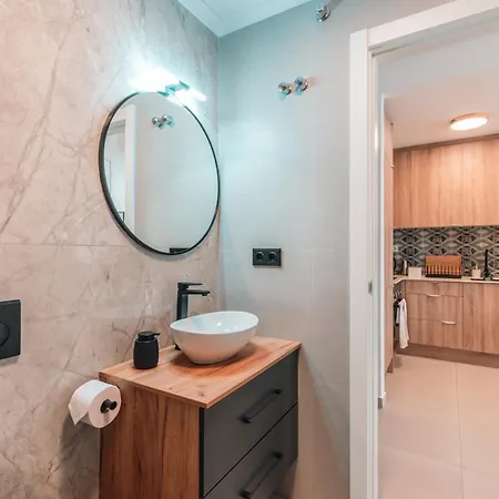 Design Seascape Apartment